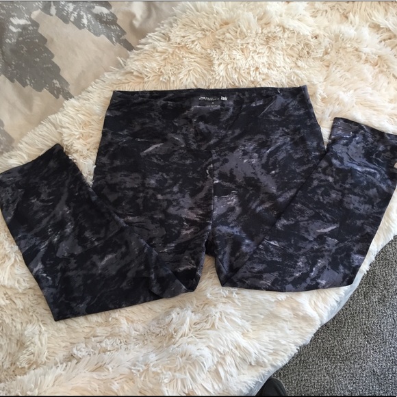 Marika Tek Capris - Picture 1 of 2